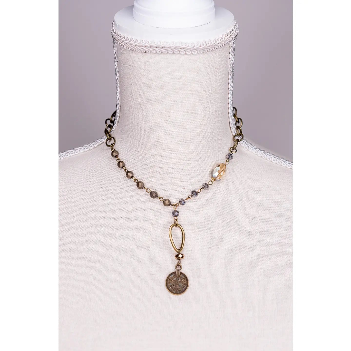 Molly Short Coin Necklace 54111