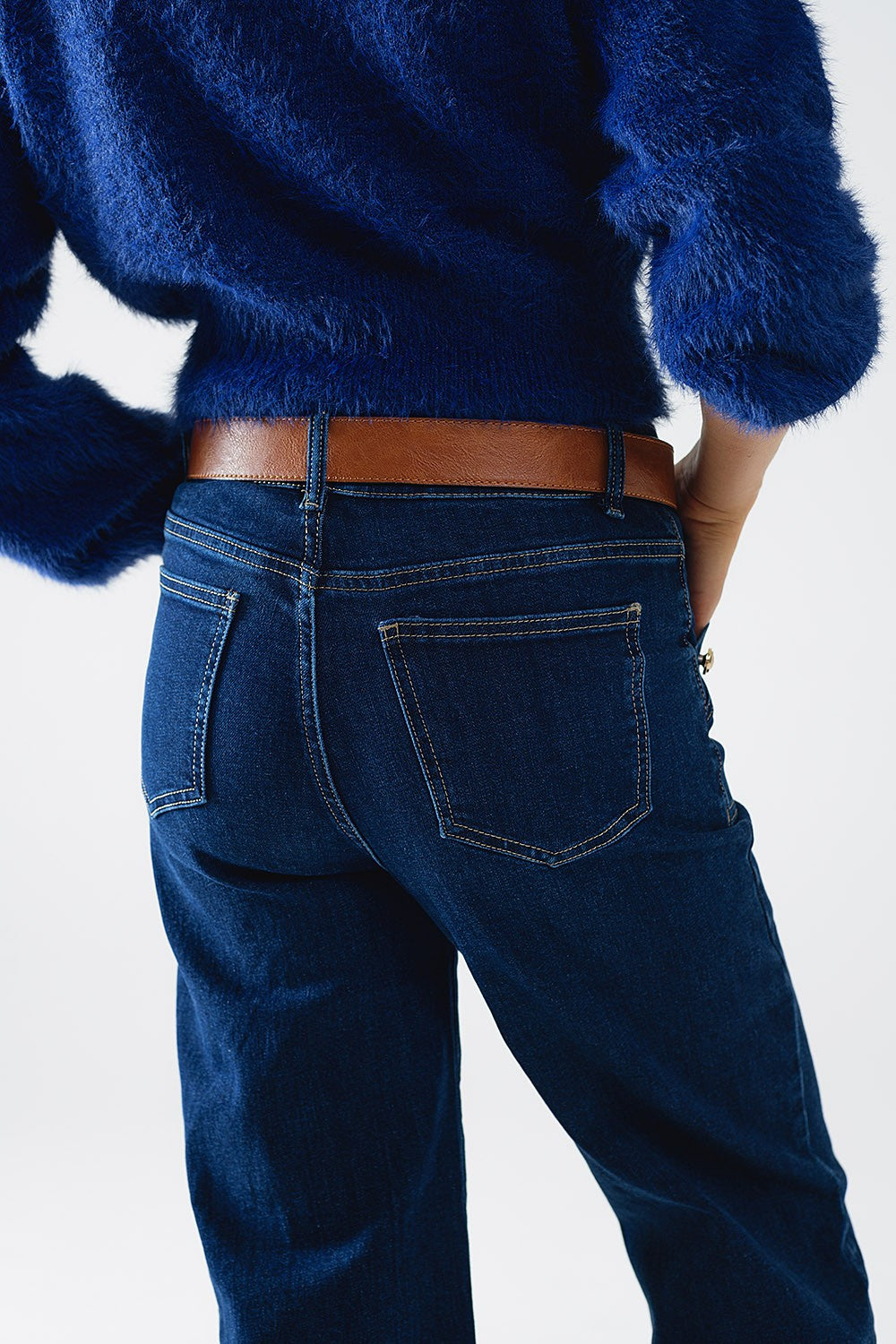 Wide Leg Jeans With 3 Button Detail 3617408