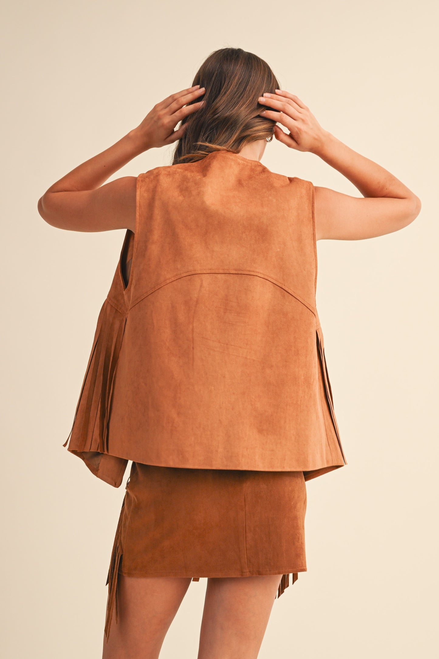 Suede Fringe Vest IJ1611