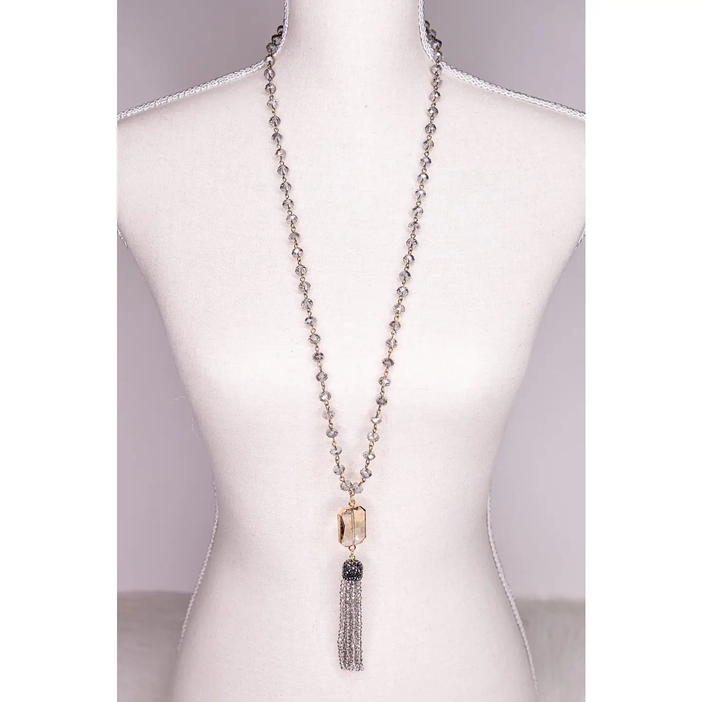 Athena Necklace in Smoke 33049
