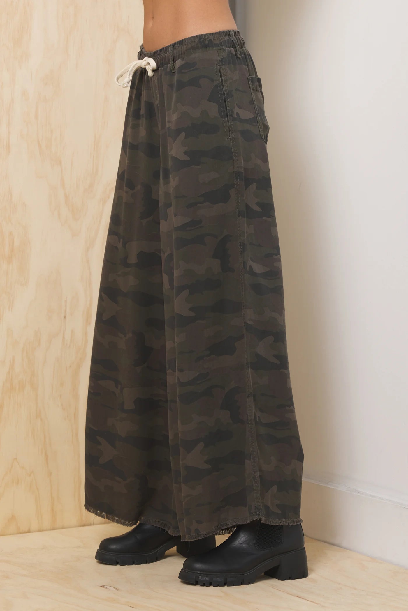 Camo Tencel Wide Leg Pant CC1339-CMO