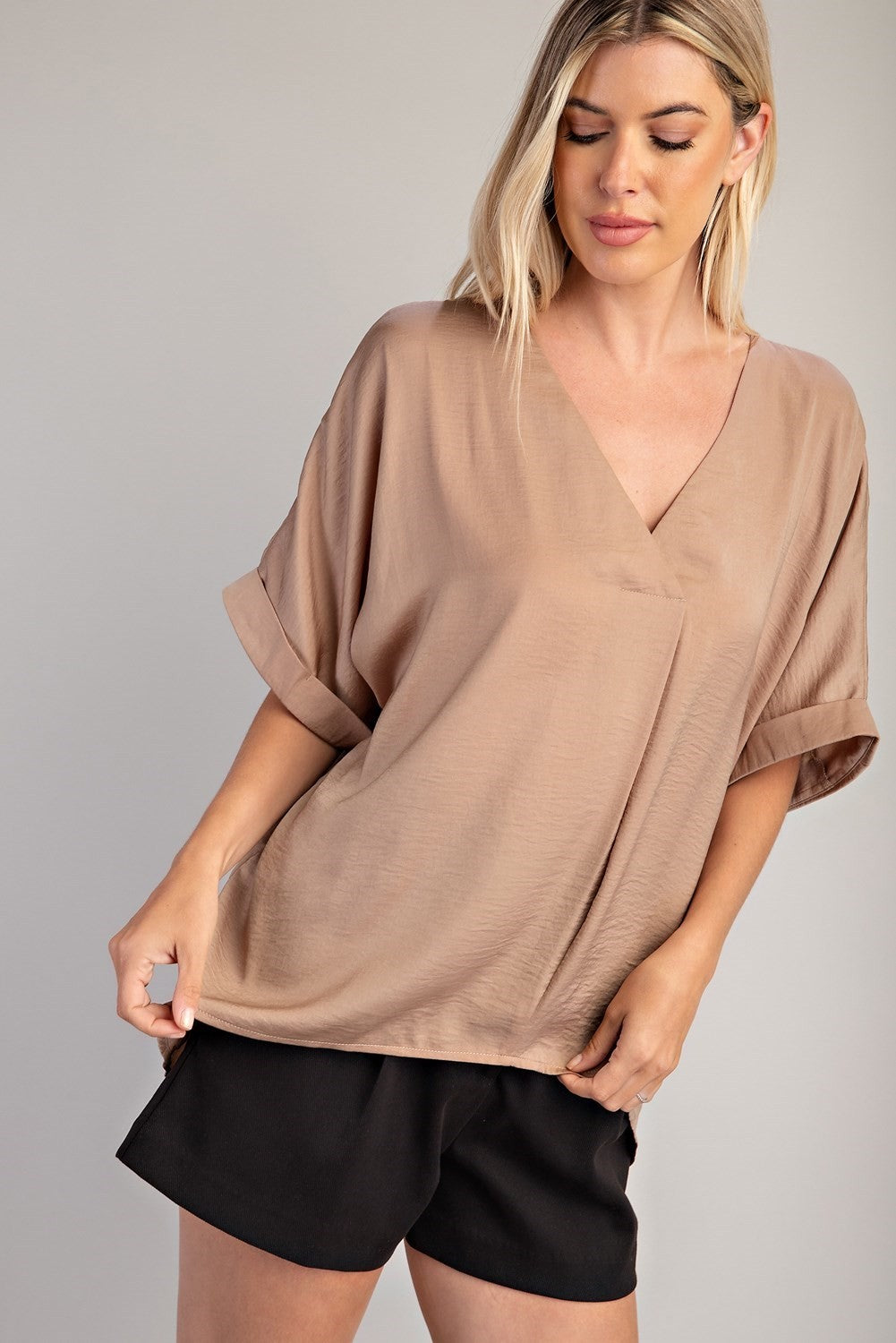 Penelope V-Neck High Low Blouse GT8305