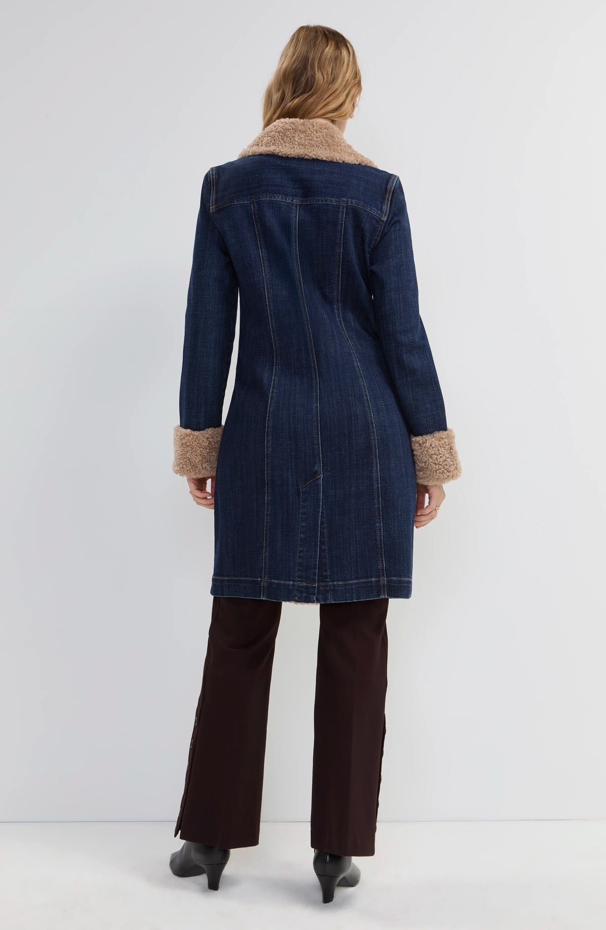 Sherpa Trimmed Notch Collar Denim Jacket - Rinse Wash