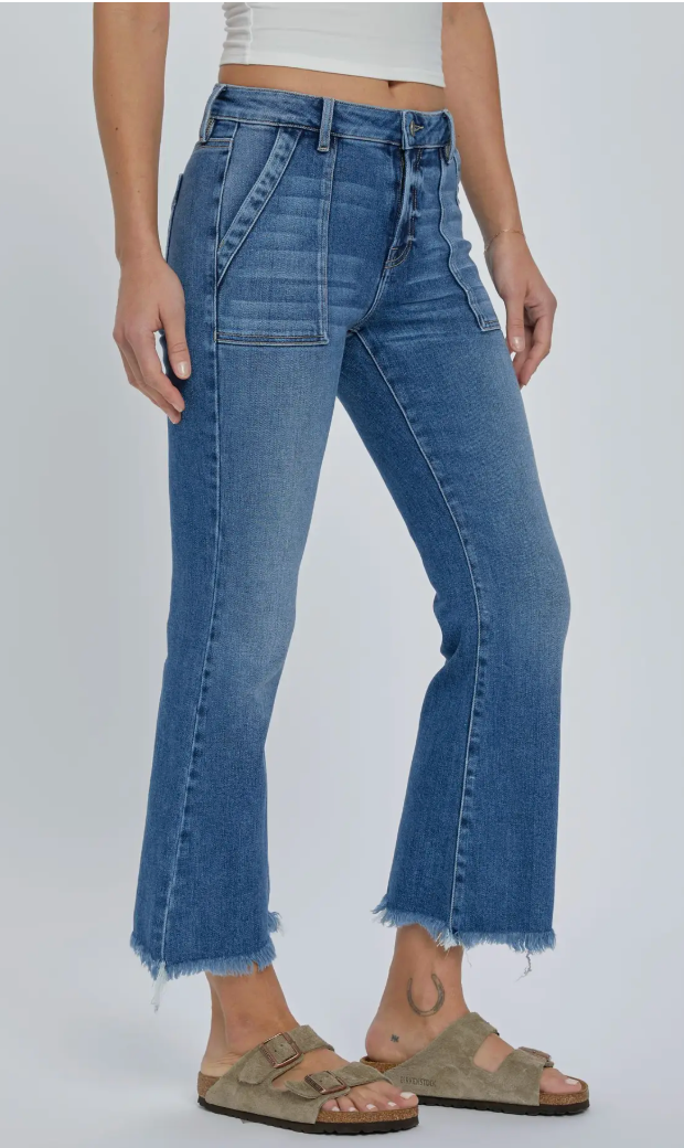 Medium Wash Frayed Hem Cargo Crop Flare HD3194C-MD