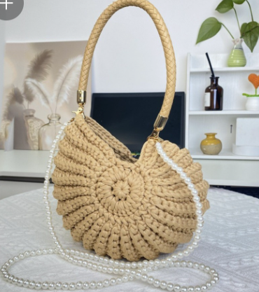 Conch Shell Crossbody Woven Crochet Bag 26V0514