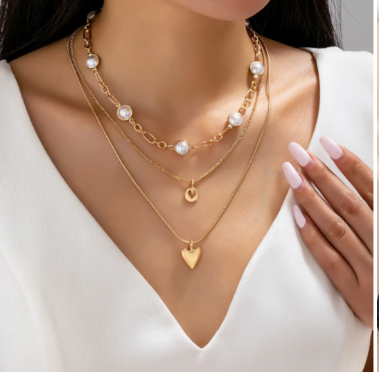 Multi Layered Pearl & Heart Necklace | 80N92694