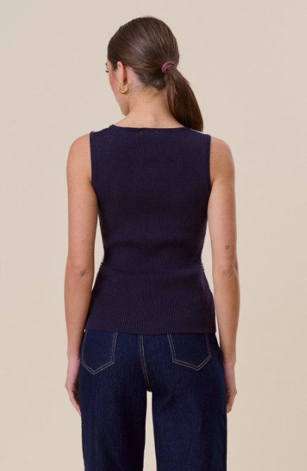 Stiped Sleeveless Knit Top AT3070
