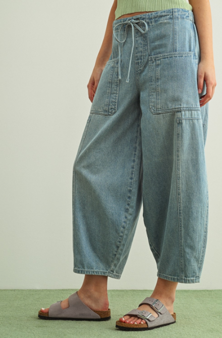 Soft Denim Barrel Pants With Self Belt P5858