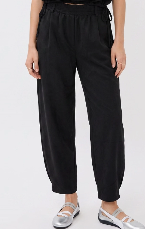 Soft Matte Pull-On Barrel Pants (Fall) VP9282