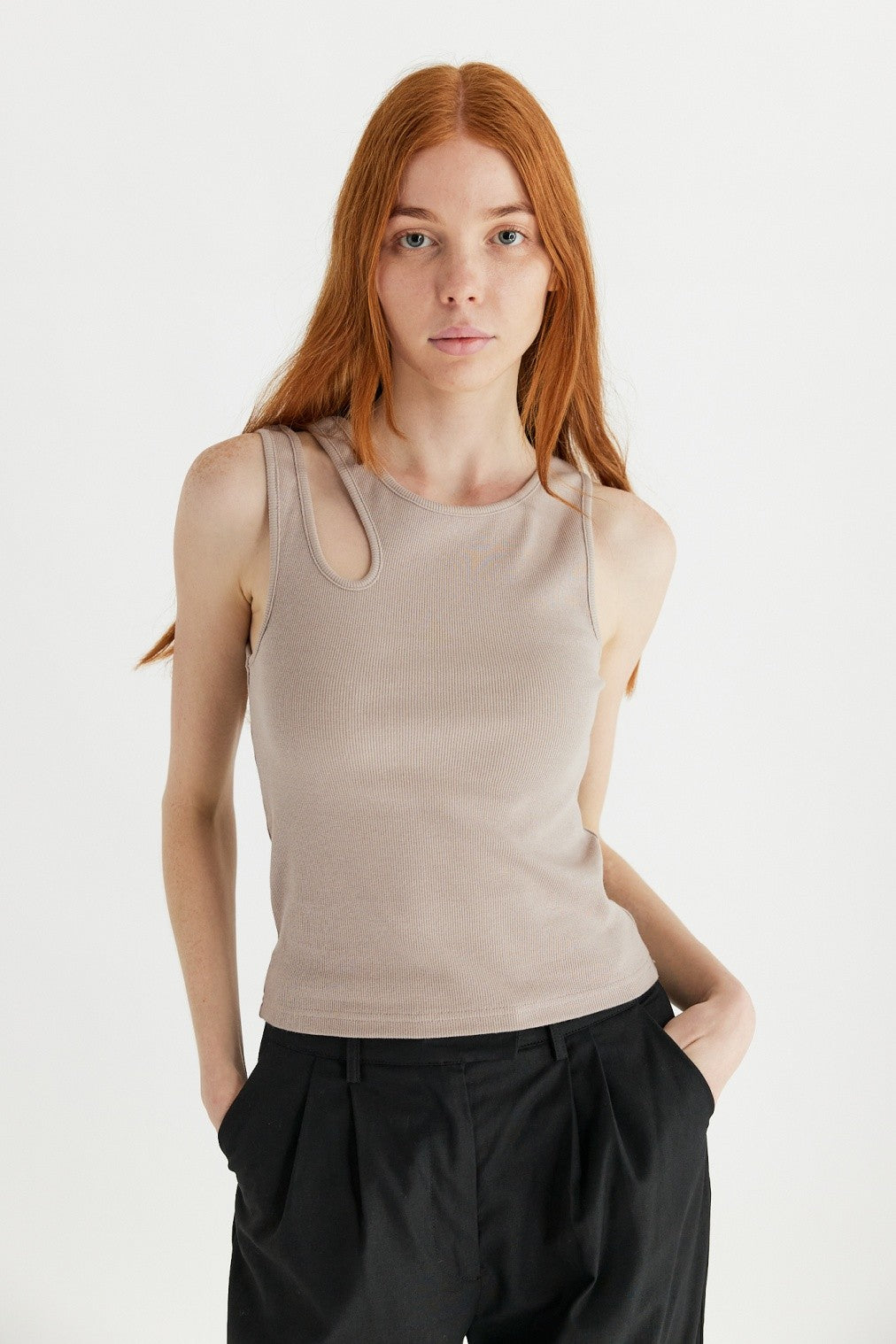 The Eiza Top TM1805