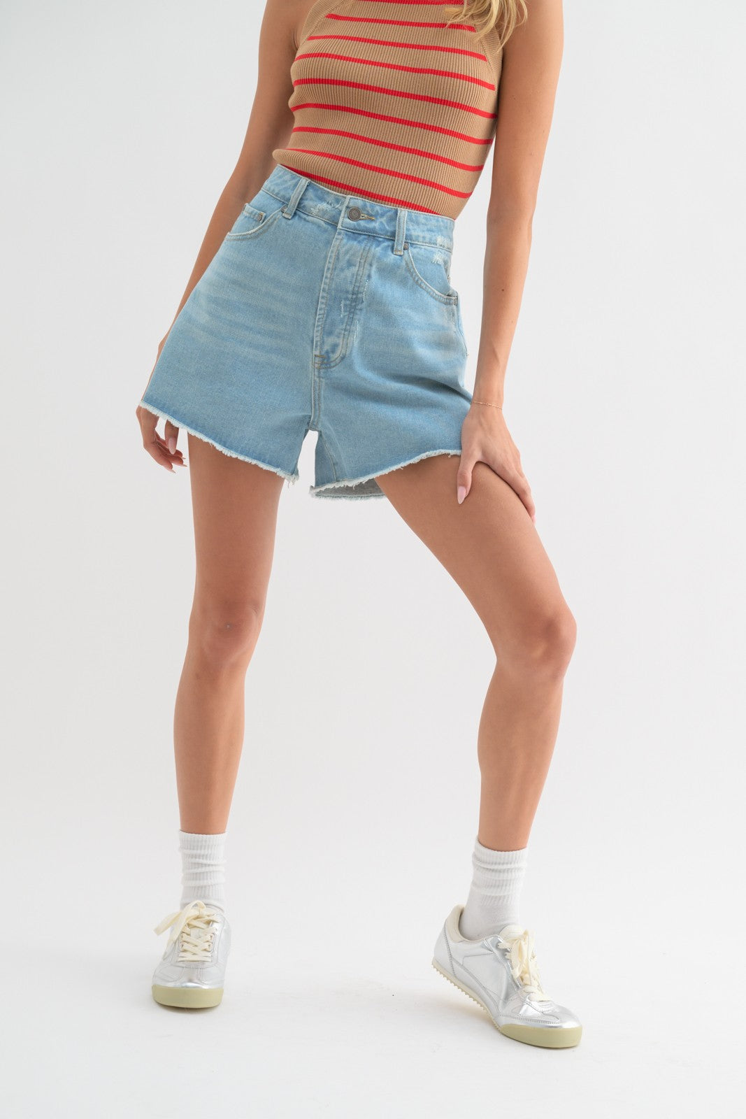 Cotton Denim Shorts With Distressed Detail WL23-8298