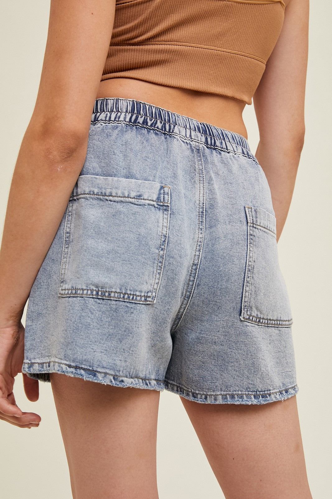 Raw Edge Hem Denim Shorts WL24-9511
