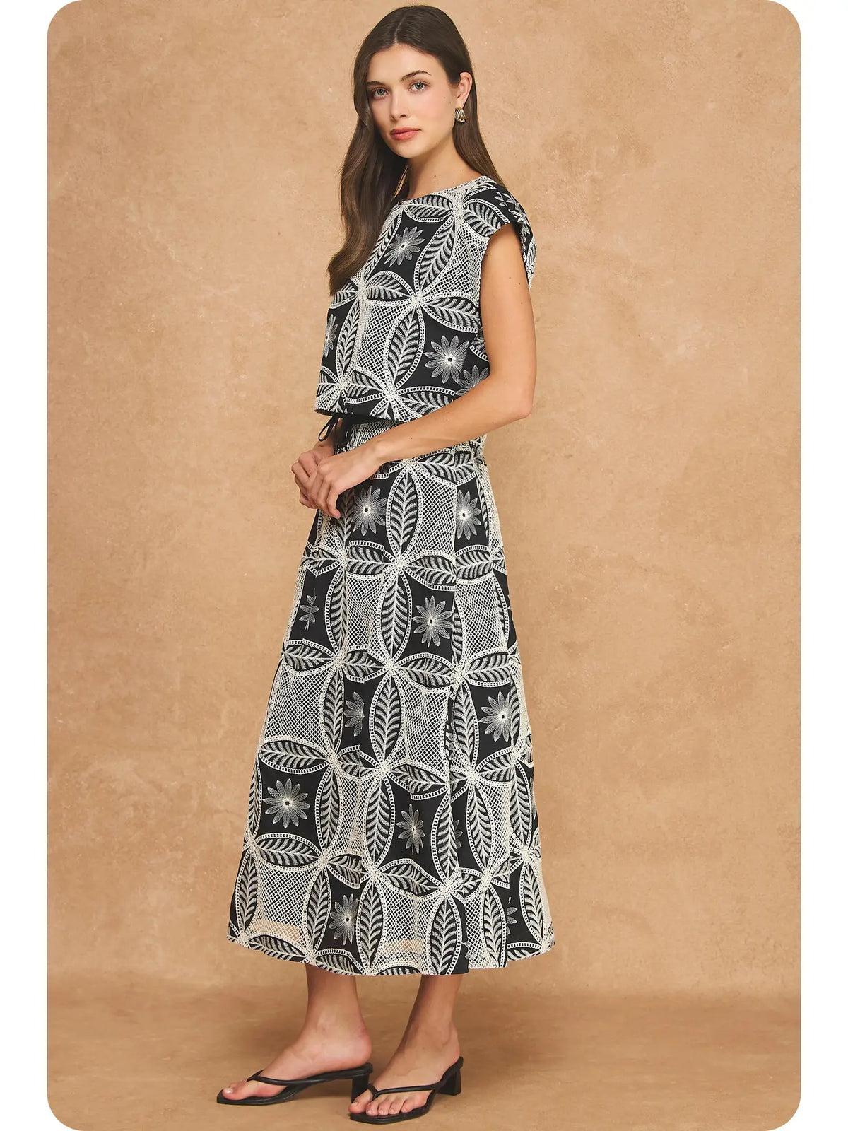 Embroidered Geometric 2-Piece Set SET-0115-H