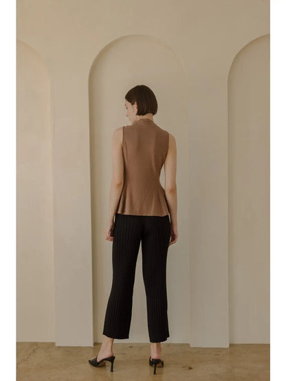 The Meredith Top TM1928