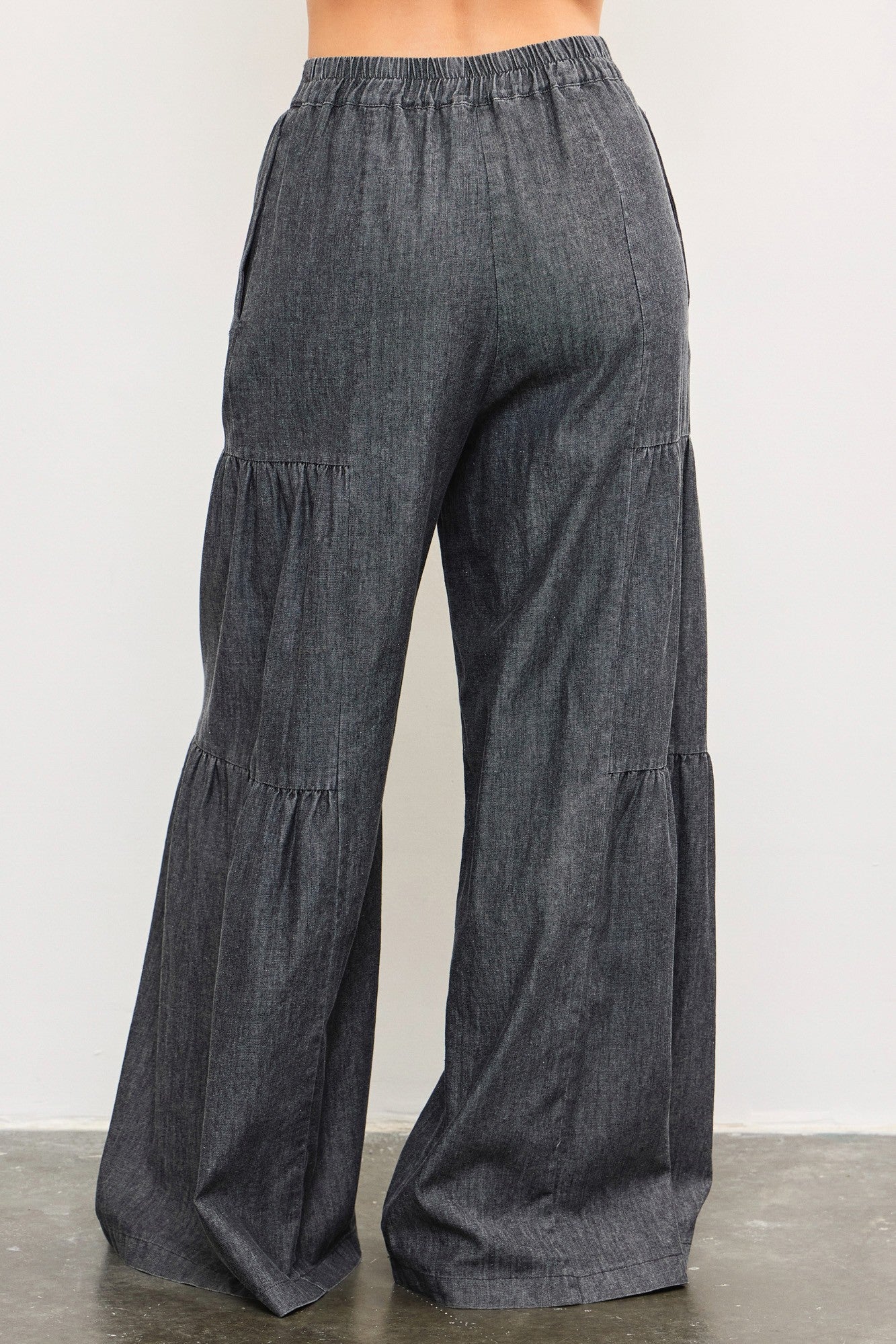 Button Front Tiered Wide Pants DS0789