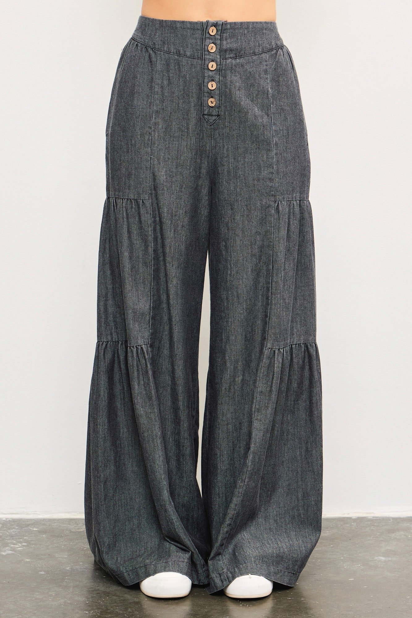 Button Front Tiered Wide Pants DS0789