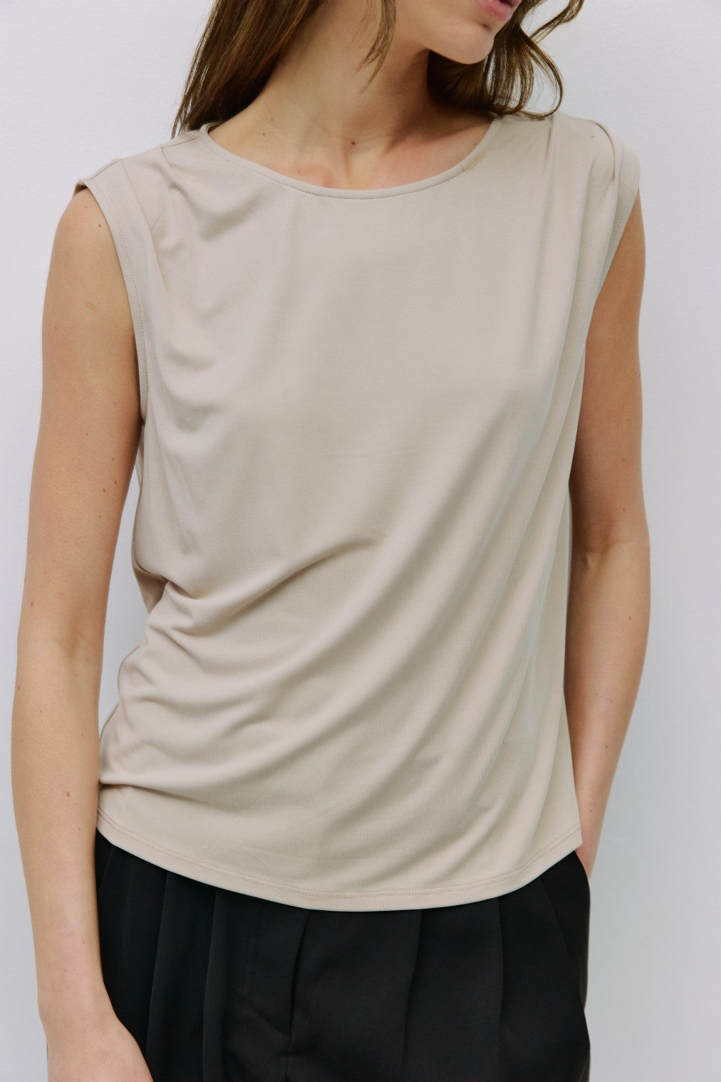 The Jennings Top TR3845