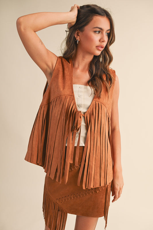 Suede Fringe Vest IJ1611