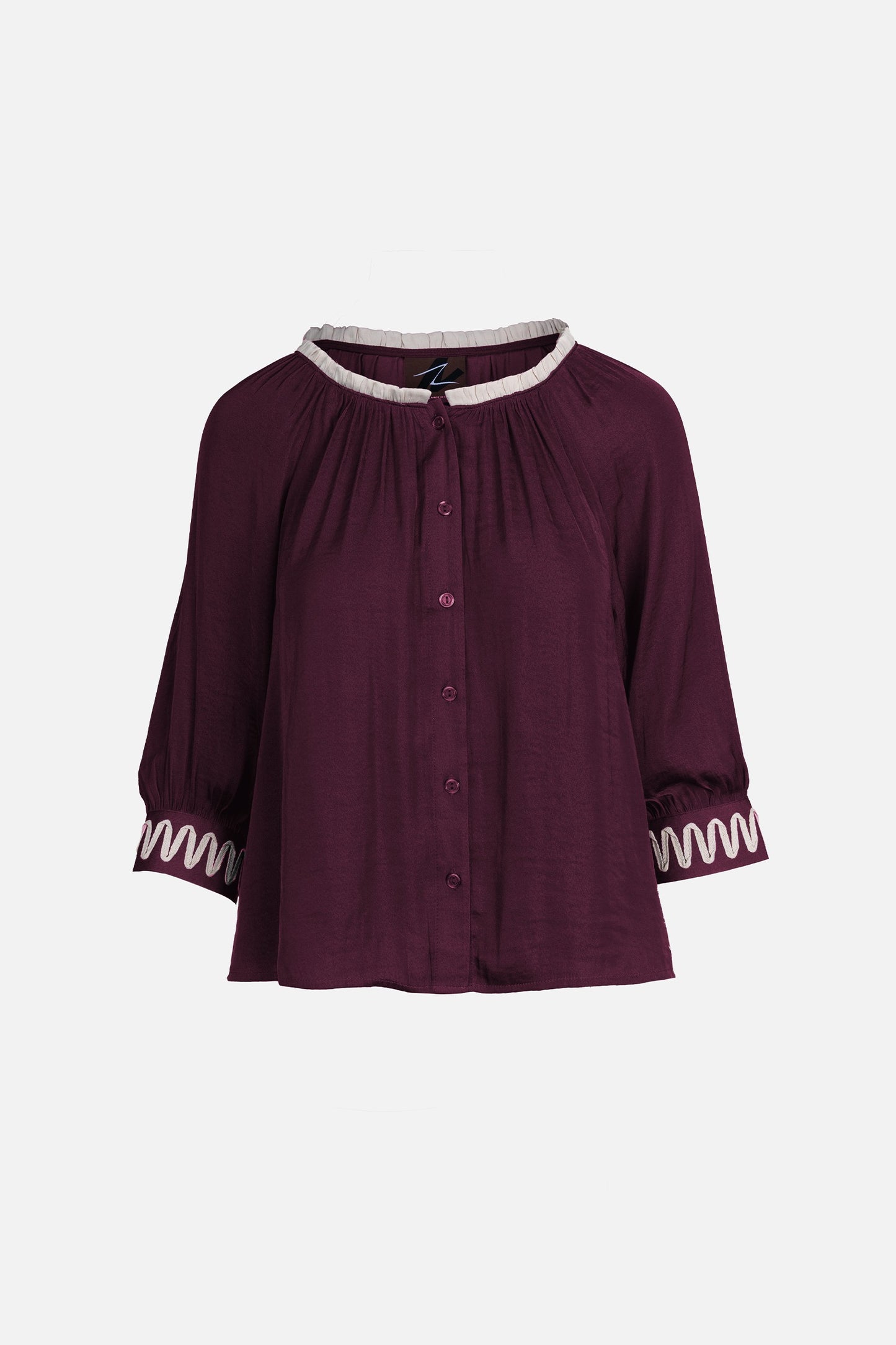 Abstract Applique Popover Blouse VB9011