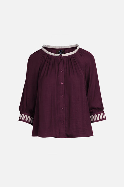 Abstract Applique Popover Blouse VB9011