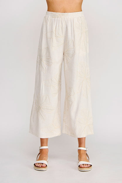 Floral Embroidered Linen Pants  AP9636