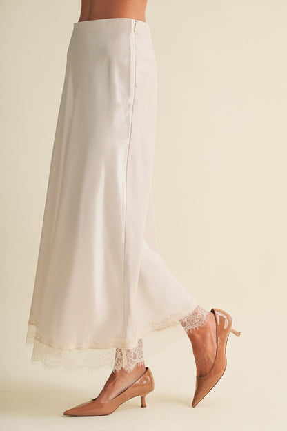 Scallop Lace Slip Skirt  S26539