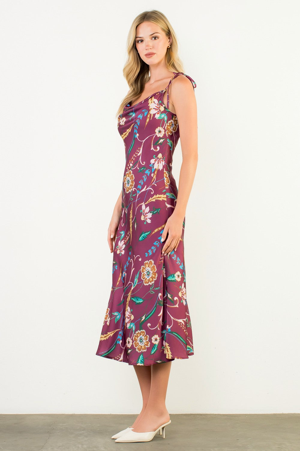 Tie Strap Floral Midi Dress JH2301-1