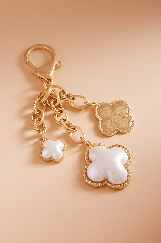 Metal Clover Mixed W Pearl Bag Charm Keychain C4K2271