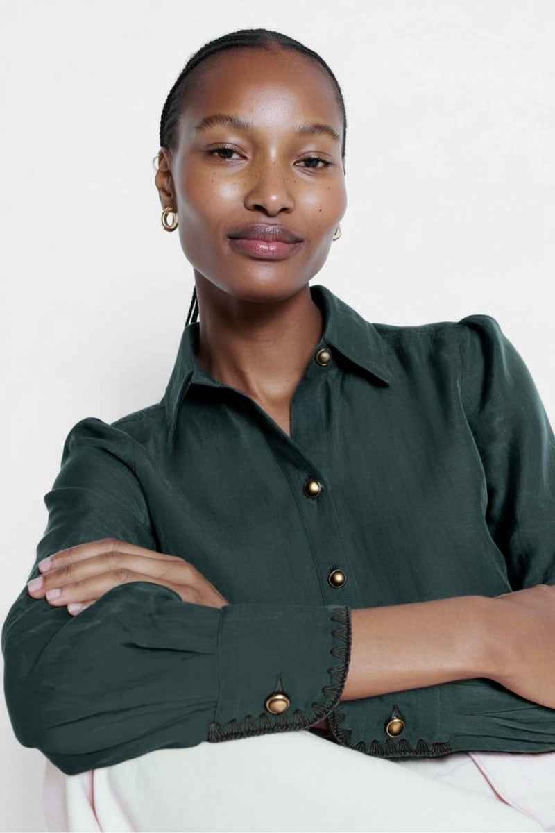 Blanket-stitch Cuff Button Up Cropped Blouse WB7077-C