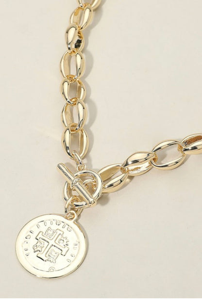 14K Cross Embossed Coin Chunky Toggle Necklace PDN1153