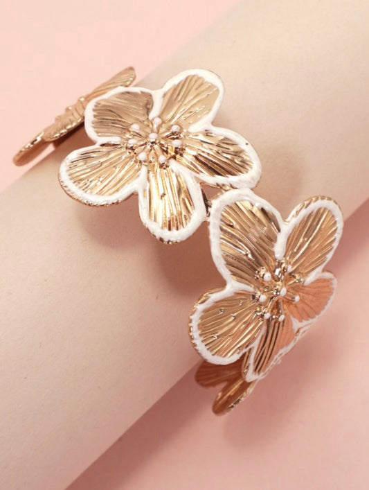 Open Cut Floral Epoxy Adjustable Cuff Bracelet 80B1526