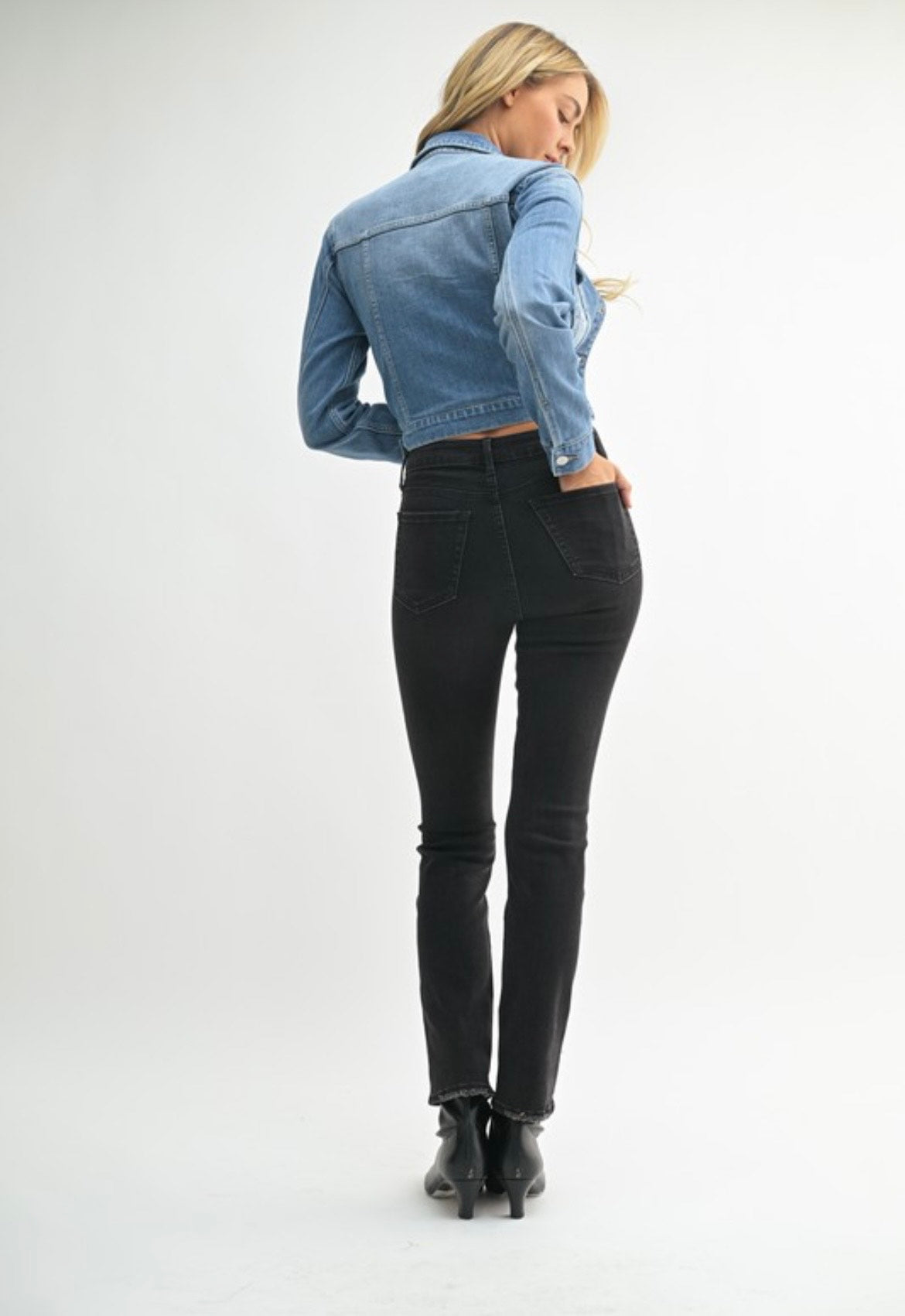 Slim Straight Longer Length DP691 W. BLACK