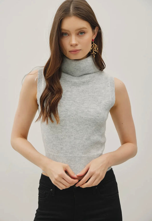 Turtle Neck Cropped Sweater Vest 65178