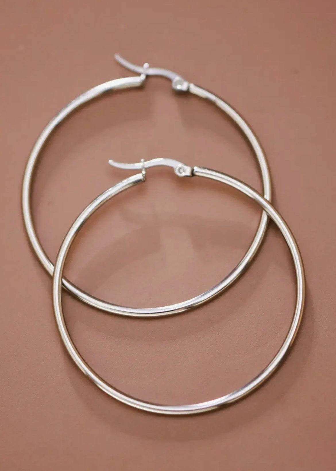Tarnish Resistant Stainless Hoop Earring 7146