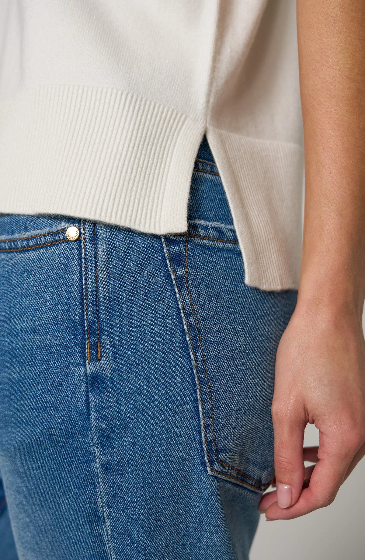 Short Sleeve V-Neck Dolman Sweater - Whipped Cream