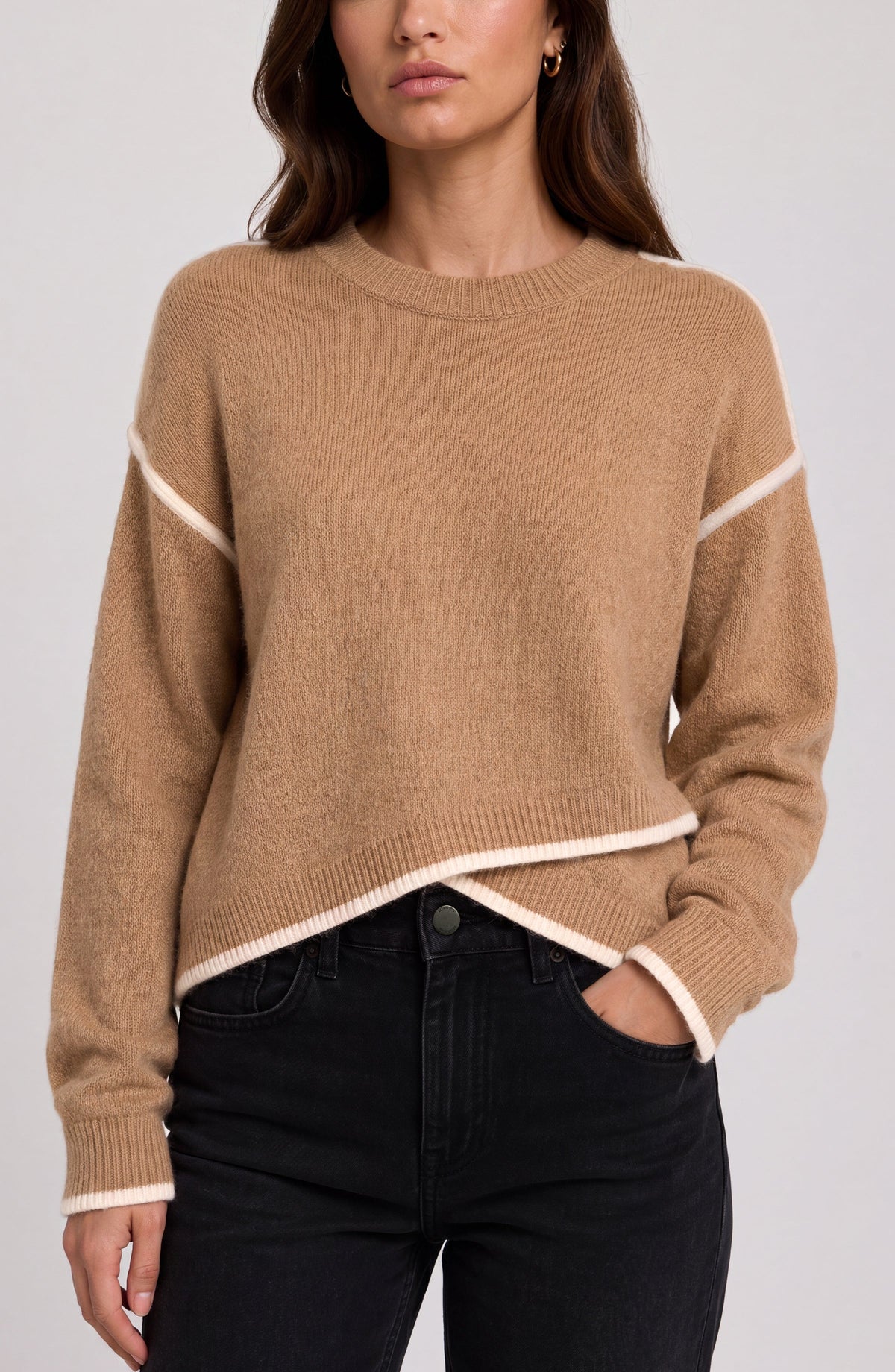 Long Sleeve Sweater with Tulip Hem - Heather Camel/Cream