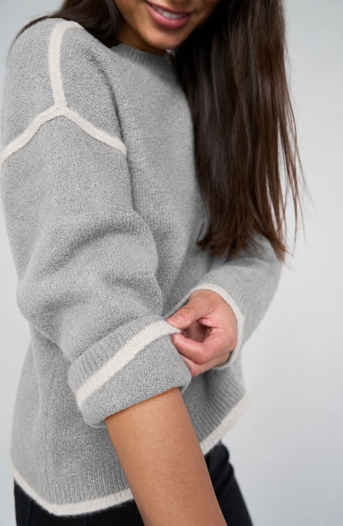 Long Sleeve Sweater with Tulip Hem - Light Heather Grey/Cream