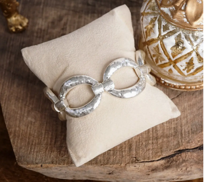 Sunlit Orbit – Chunky Hammered Link Stretch Bracelet