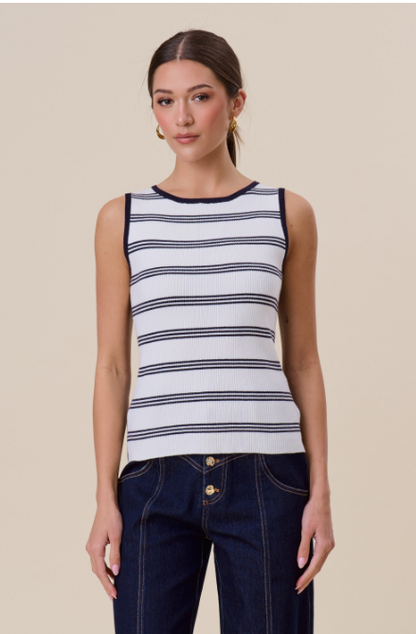 Stiped Sleeveless Knit Top  AT3070