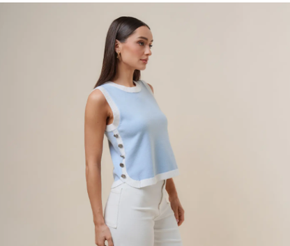 AT3184 Button Sleeveless Knit Top
