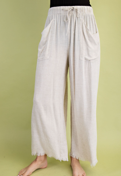Frayed Cropped Wide Leg Pants  TE1045.
