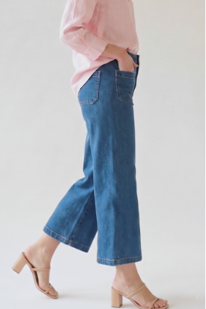 Medium Wash Ankle Cropped Jeans  BL0006