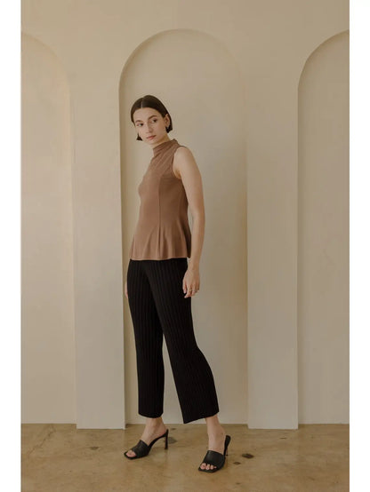 The Meredith Top TM1928