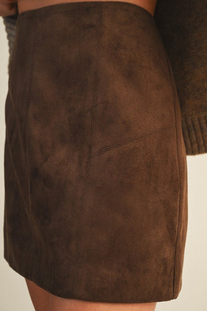 Fitted Suede Mini Skirt S25268