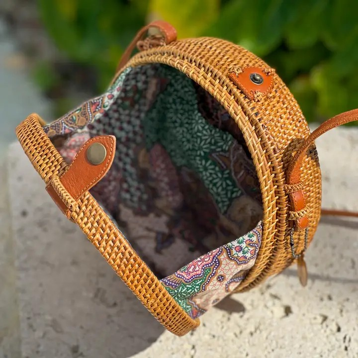 Ata Vine Round Sun Window Crossbody Bag